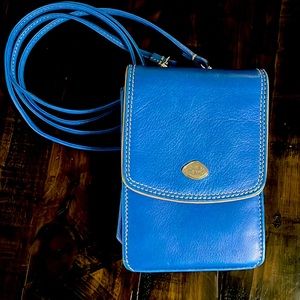 The Trend wallet purse. Designed in Italy . Genuine leather